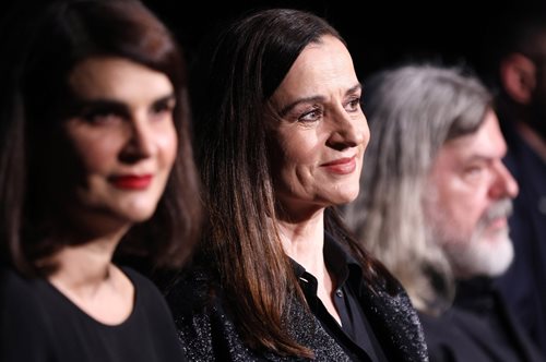 Καρυοφυλλιά Καραμπέτη: Η απλότητα είναι ο πυρήνας της φινέτσας της