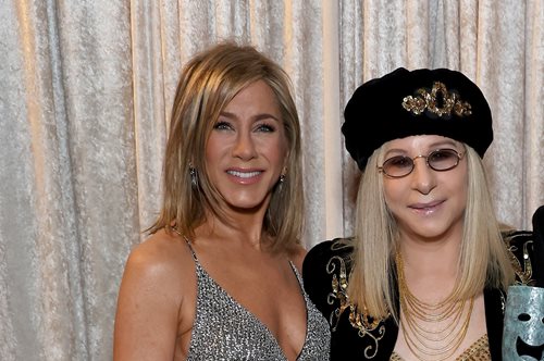 H Τζένιφερ Άνιστον μεταμορφώνεται σε Μπάρμπρα Στρέιζαντ- Η απίστευτη ομοιότητα