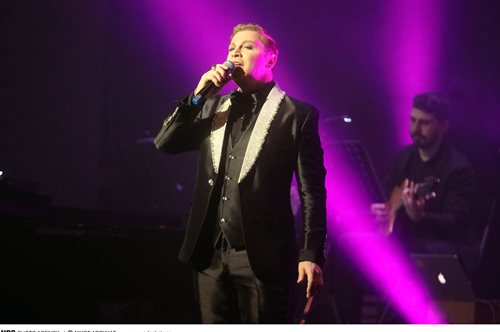 Τάκης Ζαχαράτος: 