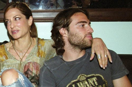 Άννα Βίσση και Κώστας Φραγκολιάς, αγκαλιά μαζί στο Λονδίνο