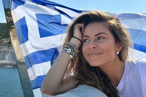 Μαρία Μενούνος: 