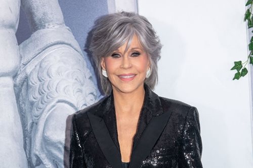 Γιατί έχω λευκά μαλλιά;