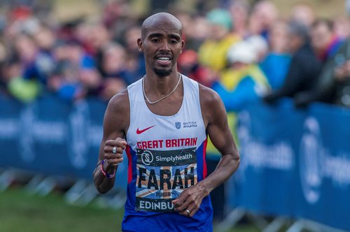 Mo Farah: Η ιστορία διακίνησης ενός παιδιού που έστειλε την Βρετανία στην κορυφή