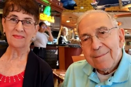 Εργένης ετών 92 παντρεύτηκε! Είχε γνωρίσει την αγαπημένη του πριν 64 χρόνια
