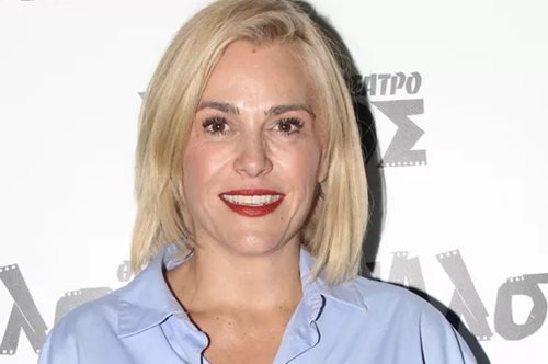 Η Τζένη Μπότση ψήφισε με την κατάξανθη κόρη της, Αλίκη: Δείτε πόσο έχει μεγαλώσει η μονάκριβη κόρη της ηθοποιού