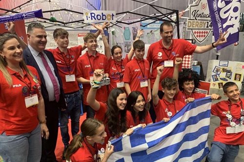 Η iRobot των Εκπαιδευτηρίων Καίσαρη 2η στον κόσμο στον Παγκόσμιο Διαγωνισμό Ρομποτικής της First Lego League