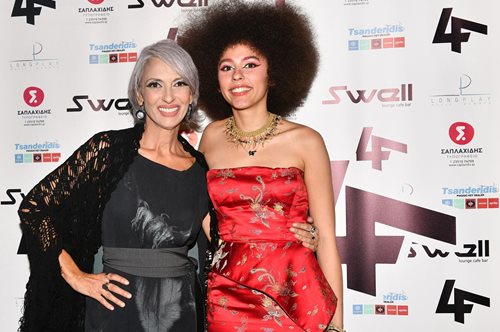 Ματθίλδη Μαγγίρα- Λήδα Φόστερ: Μαμά και κόρη είναι fashion icons