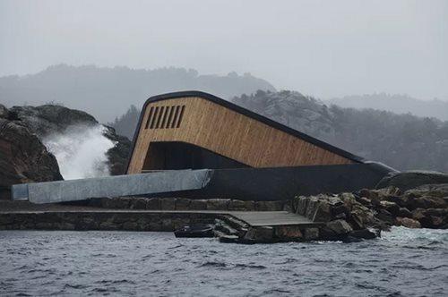 Τραπέζι στην άκρη της Γης: Στα πιο απομακρυσμένα εστιατόρια του κόσμου