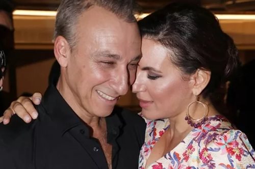 Όλγα Κεφαλογιάννη: Chic σε καφέ στο Παρίσι