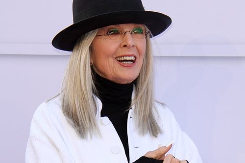 Η Ντάιαν Κίτον γιόρτασε τον Άγιο Βαλεντίνο αναπολώντας τους άνδρες που την φίλησαν επί πληρωμή