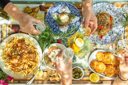 Ζήστε την παράδοση του Πάσχα στα ξενοδοχεία του Ομίλου Zeus International Hotels & Resorts