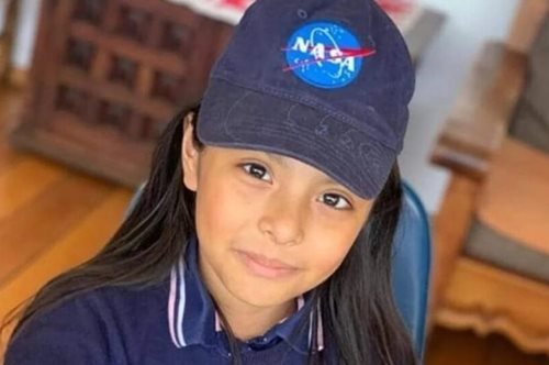 Adhara Pérez Sánchez: Η 10χρονη με σύνδρομο Άσπεργκερ που φοιτά ήδη στο Πανεπιστήμιο