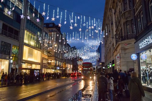 Χριστούγεννα στον κόσμο - Έθιμα και παραδόσεις που μας ενθουσιάζουν κάθε χρόνο