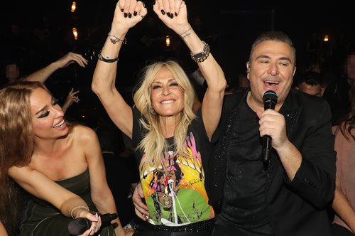 Άννα Βίσση: Με άψογο rock style στον Αντώνη Ρέμο και την Φουρέιρα