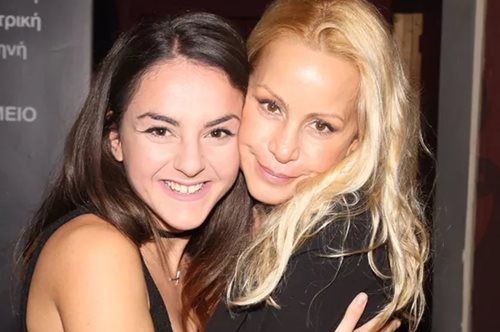 Η Ζένια Μπονάτσου έγινε 26 ετών: Η κόρη του Βλάσση Μπονάτσου είναι πλέον μία γοητευτική γυναίκα με καταπληκτικό κορμί