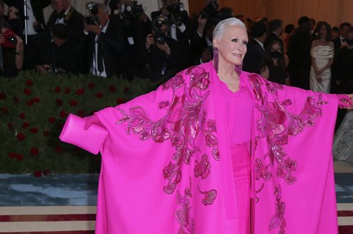 Γκλεν Γκλόουζ: 