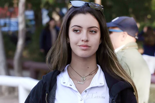 Δανάη Λιβιεράτου: 5+1 λόγοι που επιβεβαιώνουν ότι η 19χρονη έχει το star quality