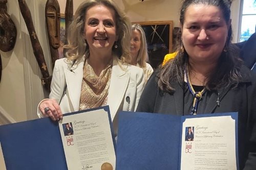 Τιμητική διάκριση από την δήμαρχο της Ουάσινγκτον έλαβε η Σοφία Εφραίμογλου