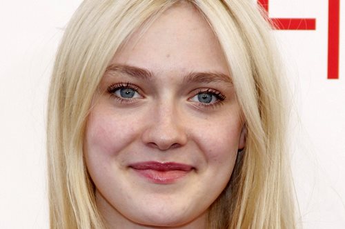 Ντακότα Φάνινγκ: 