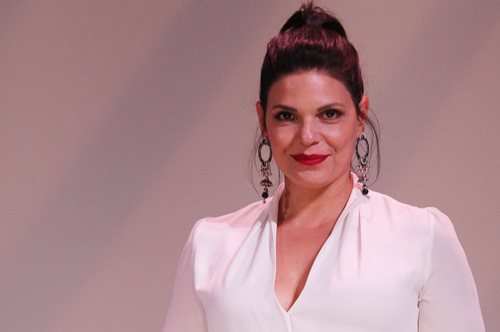 Μαρίνα Ασλάνογλου: Οι τρεις εξωσωματικές και το δύσκολο ταξίδι της μοναξιάς