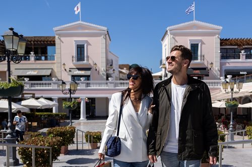 Mid-Season Offers στο εκπτωτικό χωριό McArthurGlen