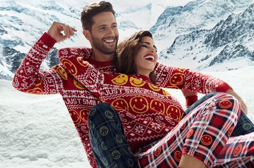 It's the most wonderful time of the year | Η Yamamay μας καλεί σε ένα υπέροχο Χριστουγεννιάτικο ταξίδι στα eighties