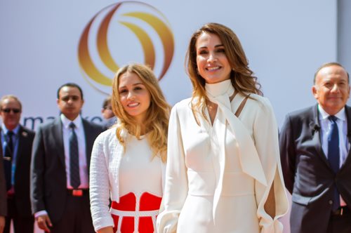 Βασίλισσα Ράνια: Είναι τελικά Έλληνας ο αρραβωνιαστικός της κόρης της, πριγκίπισσας Ιμάν;