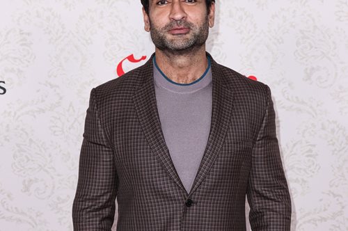 Ο Κουμάιλ Ναντζιάνι προστίθεται στο καστ της βραβευμένης και ξεκαρδιστικής σειράς 