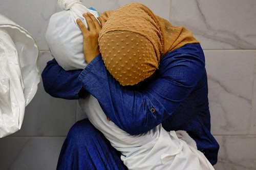 Η ιστορία πίσω από τη viral εικόνα του Reuters από τη Λωρίδα της Γάζας