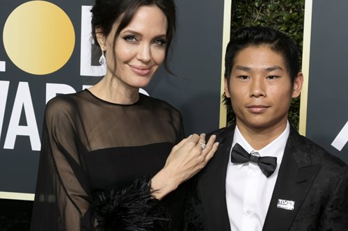 Τροχαίο ατύχημα για τον γιο της Αντζελίνας Τζολί και του Μπραντ Πιτ, Παξ