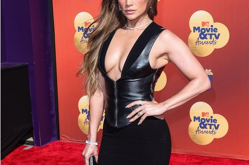 Η τεράστια περιουσία της Tζένιφερ Λόπεζ αποδεικνύει πως η σκληρή δουλειά ανταμείβεται