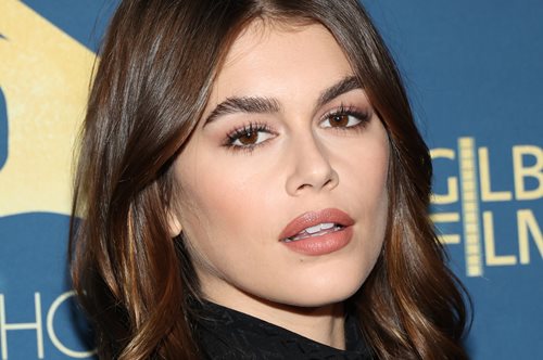 Κάια Γκέρμπερ: Η κόρη της Σίντι Κρόφορντ δεν οφείλει την καριέρα της στη μαμά της