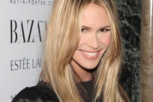 Eλ Μακφέρσον: Η νέα της selfie που επιβεβαιώνει ότι παραμένει το 