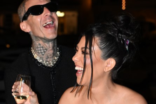 Πόσα χρήματα 'έβγαλε' ο οίκος Dolce & Gabbana από τον γάμο της Kόρτνει Καρντάσιαν και του Tράβις Μπάρκερ;