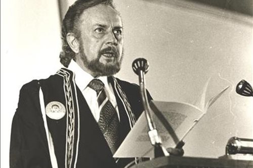 Γιάννης Ρίτσος: 