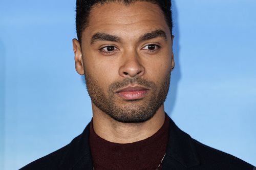 Αυτός είναι ο ωραιότερος άντρας στον κόσμο. Και δεύτερος ο Κρις Χέμσγουορθ;