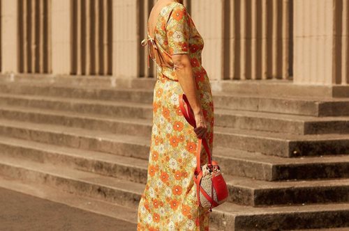 Οι stylish κυρίες του Instagram αποκαλύπτουν τα μυστικά των fashionable looks μετά τα 50