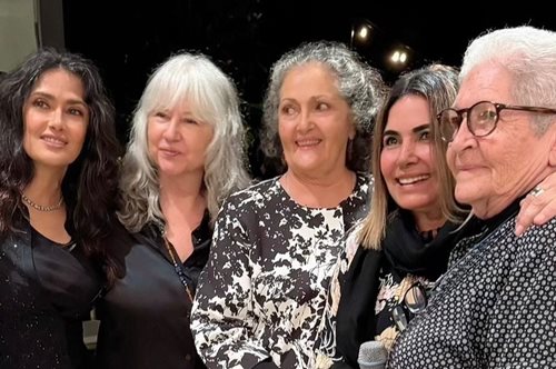 Η Σάλμα Χάγιεκ και τα 