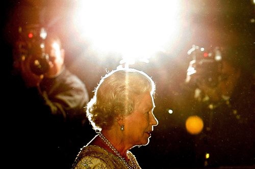 Βασίλισσα Ελισάβετ- Τα τραγούδια που γράφτηκαν για εκείνη γίνονται και πάλι δημοφιλή