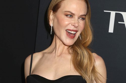 Κι έτσι απλά η Νικόλ Κίντμαν έκοψε την ανάσα με την εμφάνιση της