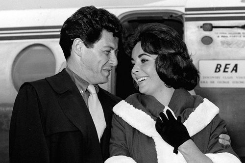 Η Elizabeth Taylor είχε αποπειραθεί να αυτοκτονήσει κατά τη διάρκεια του 