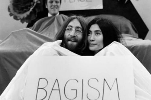 Σε δημοπρασία το θρυλικό πιάνο του Τζον Λένον και της Γιόκο Όνο