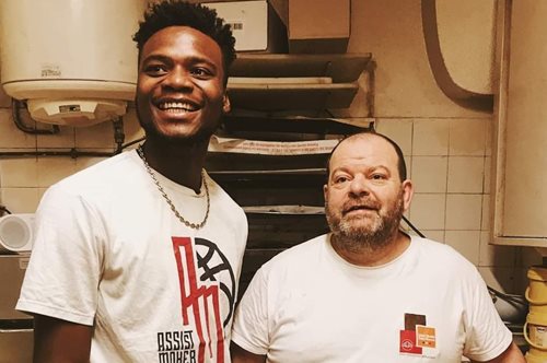 Stephane Ravacley: Ο Γάλλος αρτοποιός που επιδιώκει να αλλάξει την πολιτική σκηνή