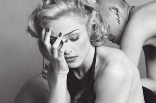 Mαντόνα: Σε δημοπρασία φωτογραφίες από το λεύκωμα 