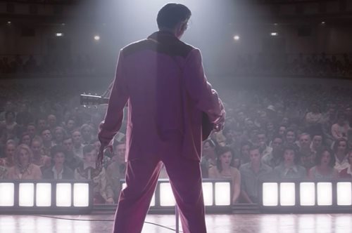 Πώς ο Όστιν Μπάτλερ κέρδισε τον ρόλο του Έλβις έναντι του Χάρι Στάιλς