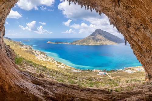 Για Πάσχα; Στην Κάλυμνο, στο νησί των σφουγγαράδων