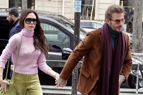 Ντέιβιντ και Βικτόρια Μπέκαμ: Ξεδιπλώνουν το ταλέντο τους στην σάλσα στο πιο απολαυστικό βίντεο της ημέρας