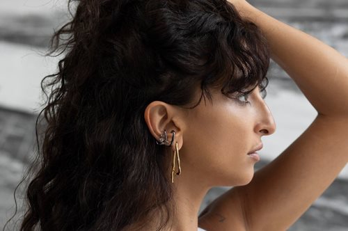 KAKURU Jewelry: Το φετινό γούρι του brand μας υπενθυμίζει τον προορισμό μας εν είδει πυξίδας