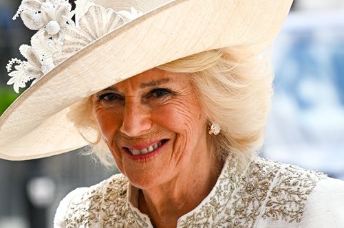 Καμίλα Πάρκερ Μπόουλς: 