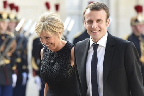 To adieu του Εμανουέλ Μακρόν στον θρύλο του κινηματογράφου, Αλέν Ντελόν